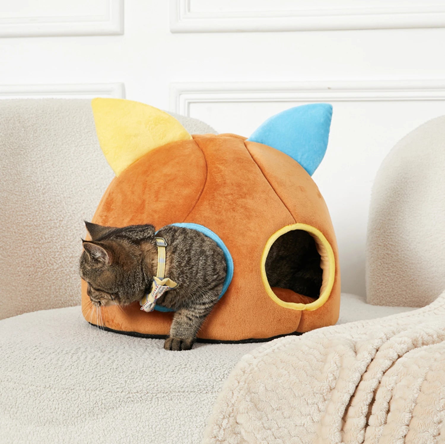 Winter Warm Small Cat Bed Basket Comfortable Round Cat House Double Holes Soft Pet Cat Nest Windproof Tent Accessories